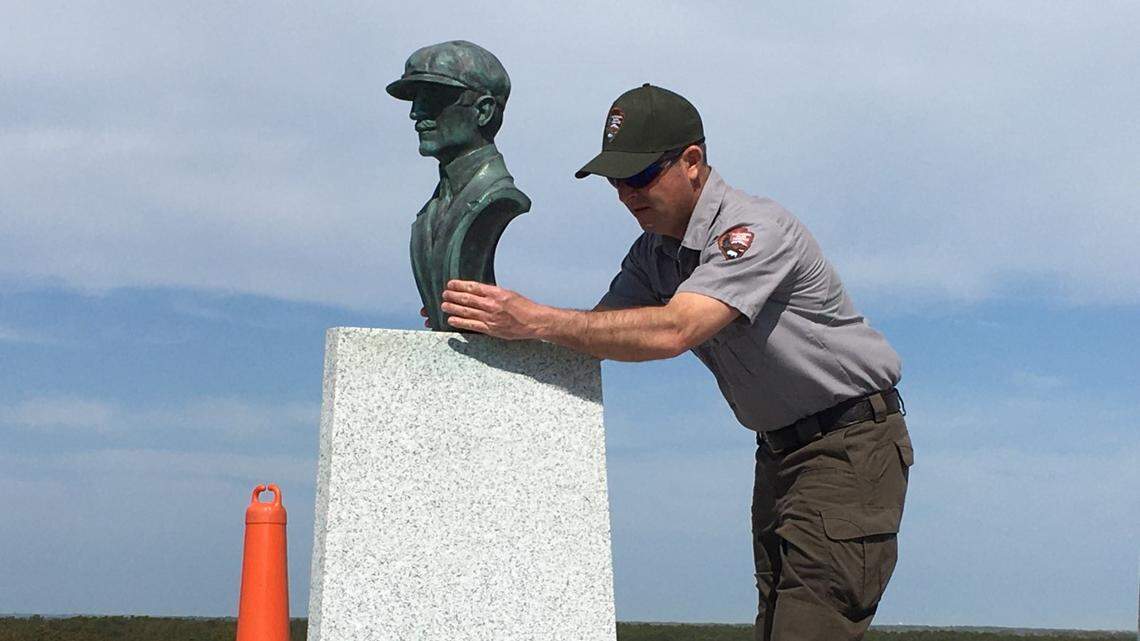 The bust of Orville Wright stolen from the memorial on North Carolina’s Outer Banks has been returned.