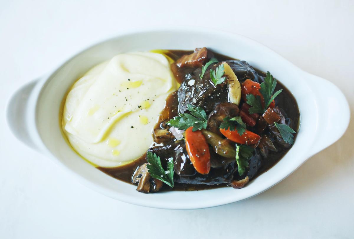 Jolie’s beef cheeks bourguignon, its red wine- and lardon-enriched gravy oozing into a mound of buttery pommes purées, would be at home in a Paris bistro.