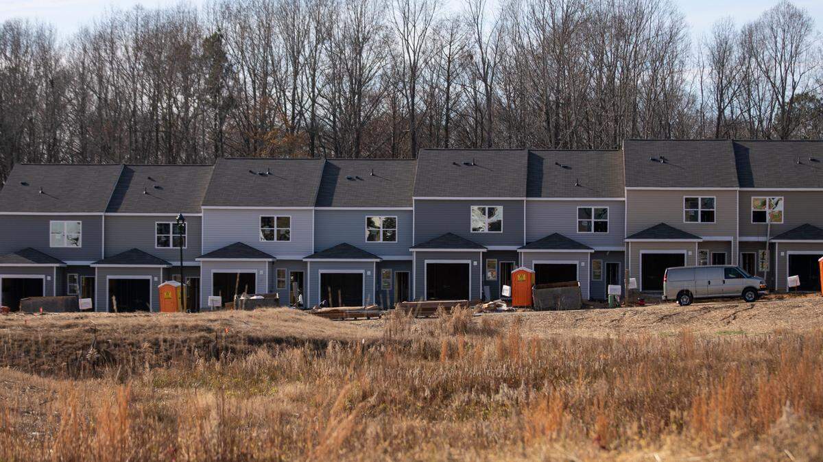 New town homes in a subdivision off Wendell Falls Parkway in Wendell on Dec. 20, 2021.