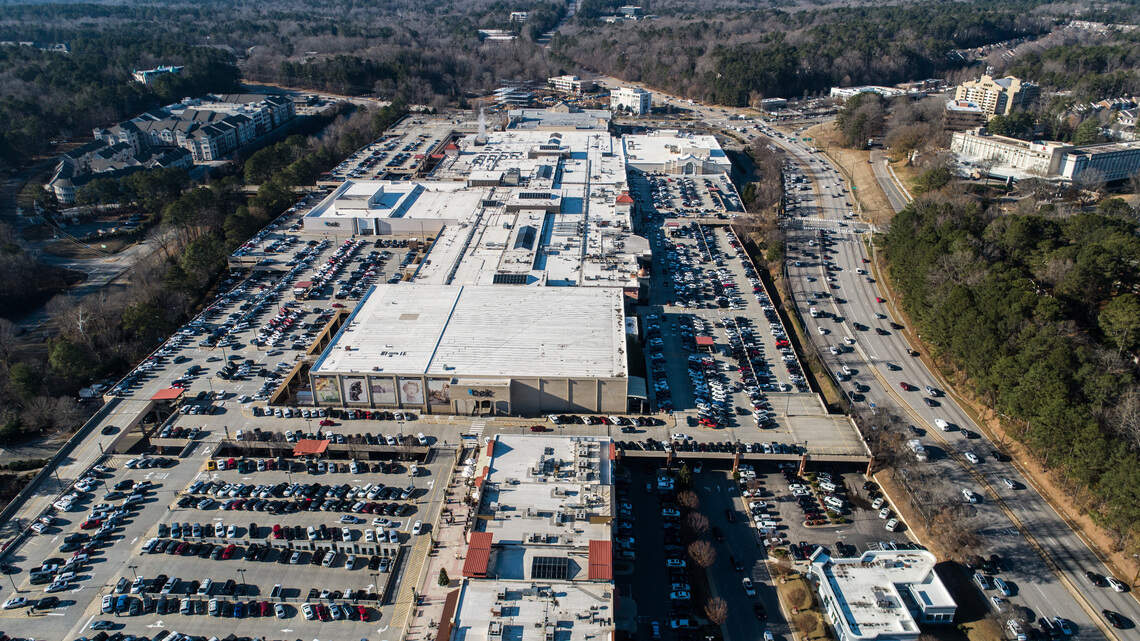 Buoyed by a strong economy, holiday shoppers reward NC retailers both online and in stores