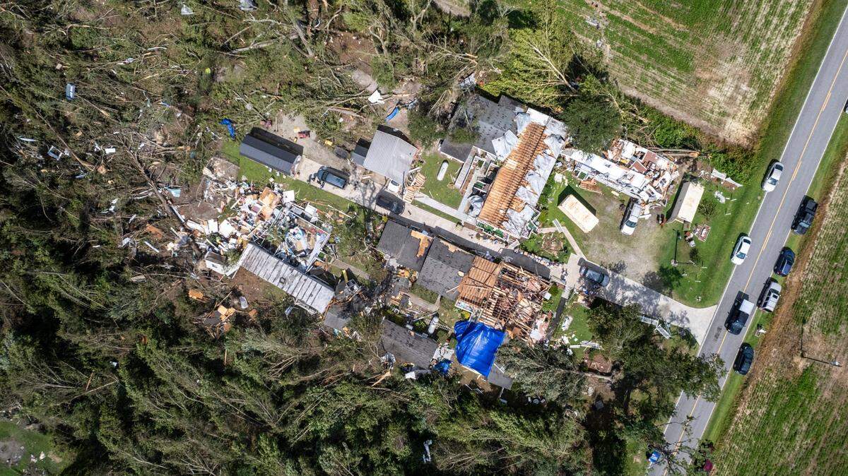 Authorities issued tornado warning for Eastern NC 6 minutes after storm hit the ground