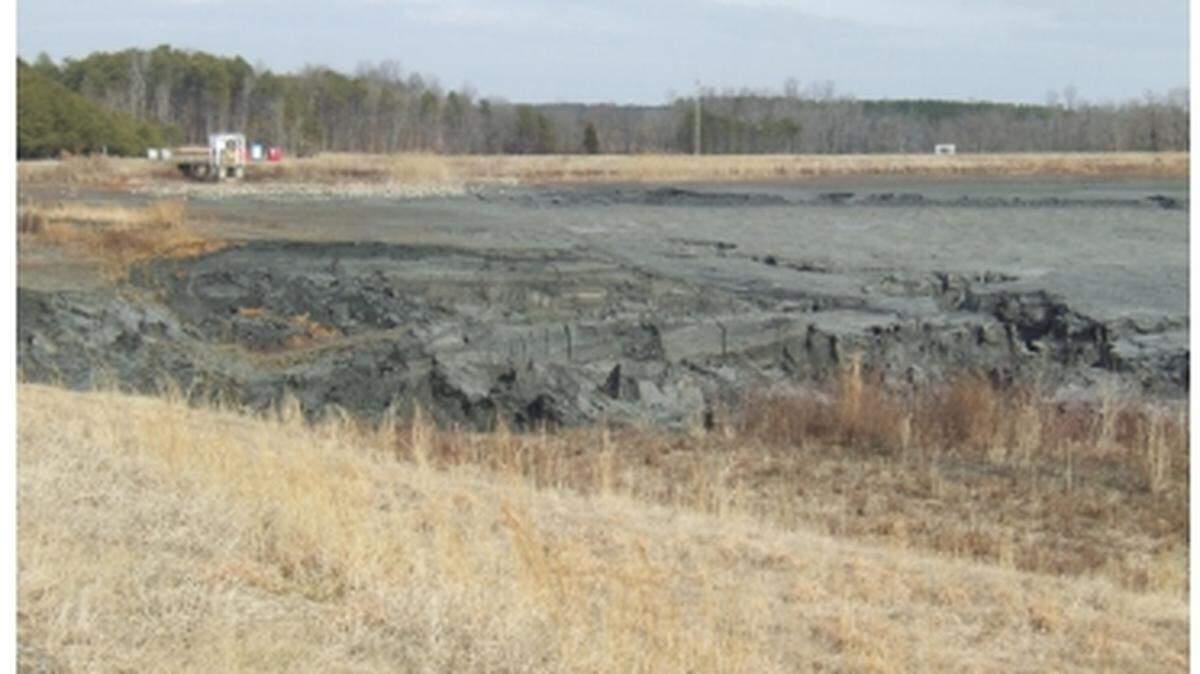 A ruptured pipe at Duke Energy’s Dan River Steam Station in Eden in February 2014 let about 27 million gallons of coal ash wastewater and between 30,000 and 39,000 tons of coal ash spill into the Dan River. The Trump EPA has said it wants to relax pollution rules around coal ash. The Southern Environmental Law Center is suing.