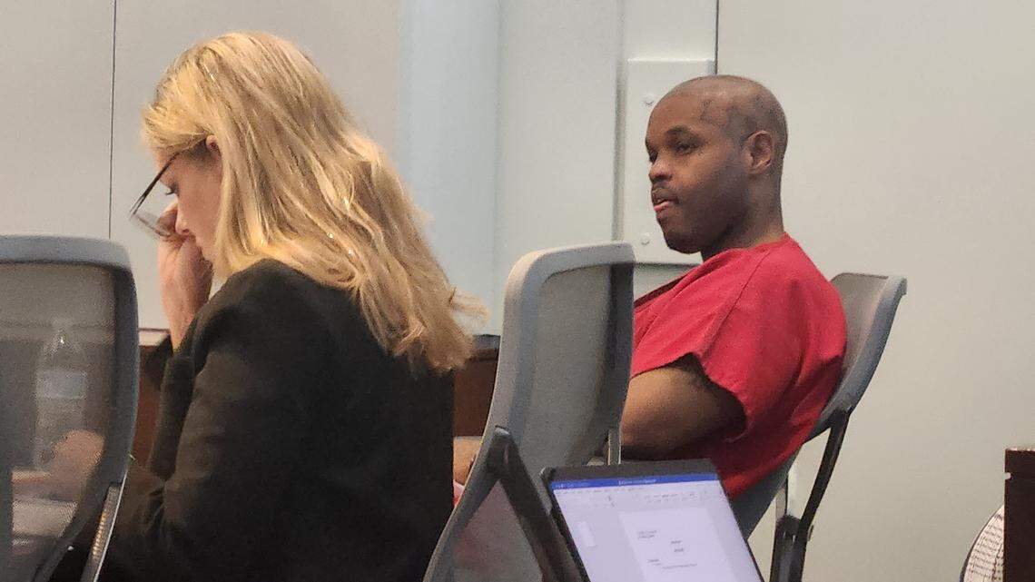 Kevin Burnette Johnson, right, was granted a new trial Thursday after being convicted in 2010 of shooting an officer during a burglary.