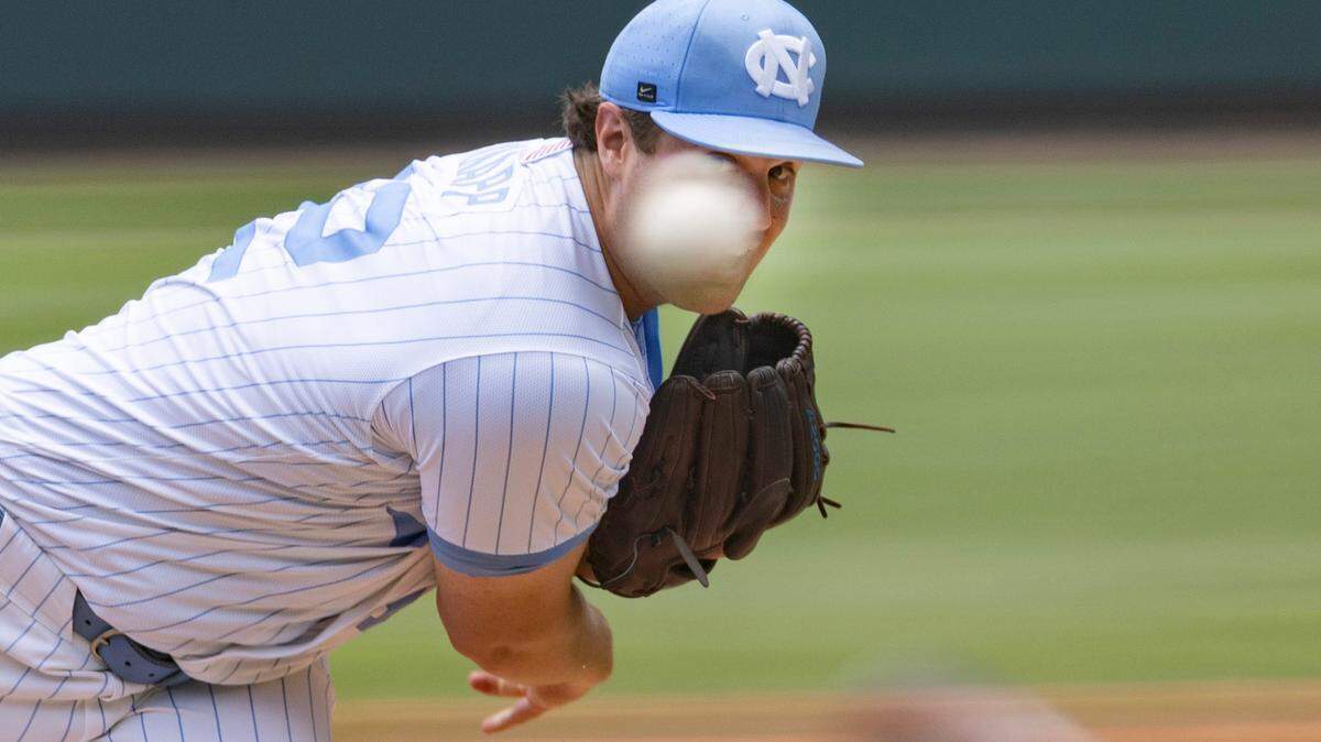 North Carolina’s Jake Knapp (42) pitches during their game against Holy Cross in the Chapel Hill Regional at Boshamer Stadium in Chapel Hill on Friday, May 30, 2025.