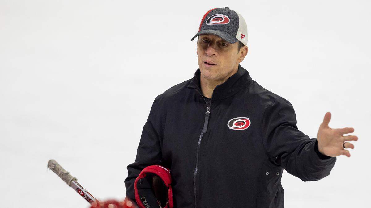 Carolina Hurricanes coach Rod Brind’Amour talks to center Seth Jarvis (24) during practice on Thursday, May 2, 2024 at PNC Arena in Raleigh, N.C.