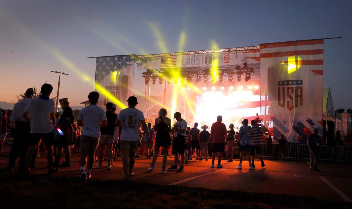 Aaron Lewis plays at “Flagstock 2024,” an invite-only concert event featuring country musicians Big & Rich and Lee Greenwood, among others, at a location in Chapel Hill, N.C., Monday, Sept. 2, 2024. Flagstock started after a GoFundMe raised over $500,000 for a “rager” for UNC-Chapel Hill fraternity brothers who held up the American flag during an April campus protest.