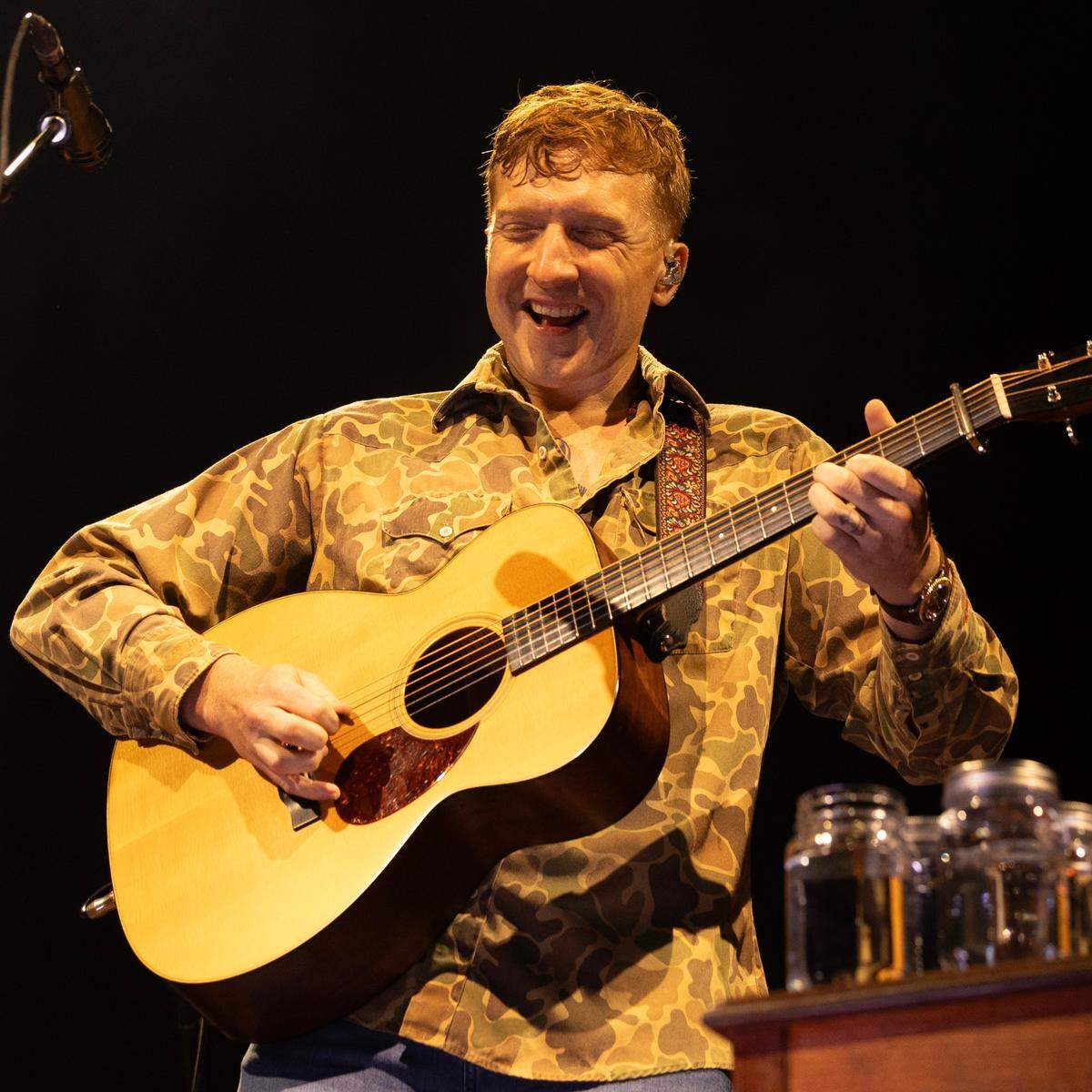 Tyler Childers plays Raleigh, N.C.’s Coastal Credit Union Music Park at Walnut Creek, Wednesday night, April 23, 2025.