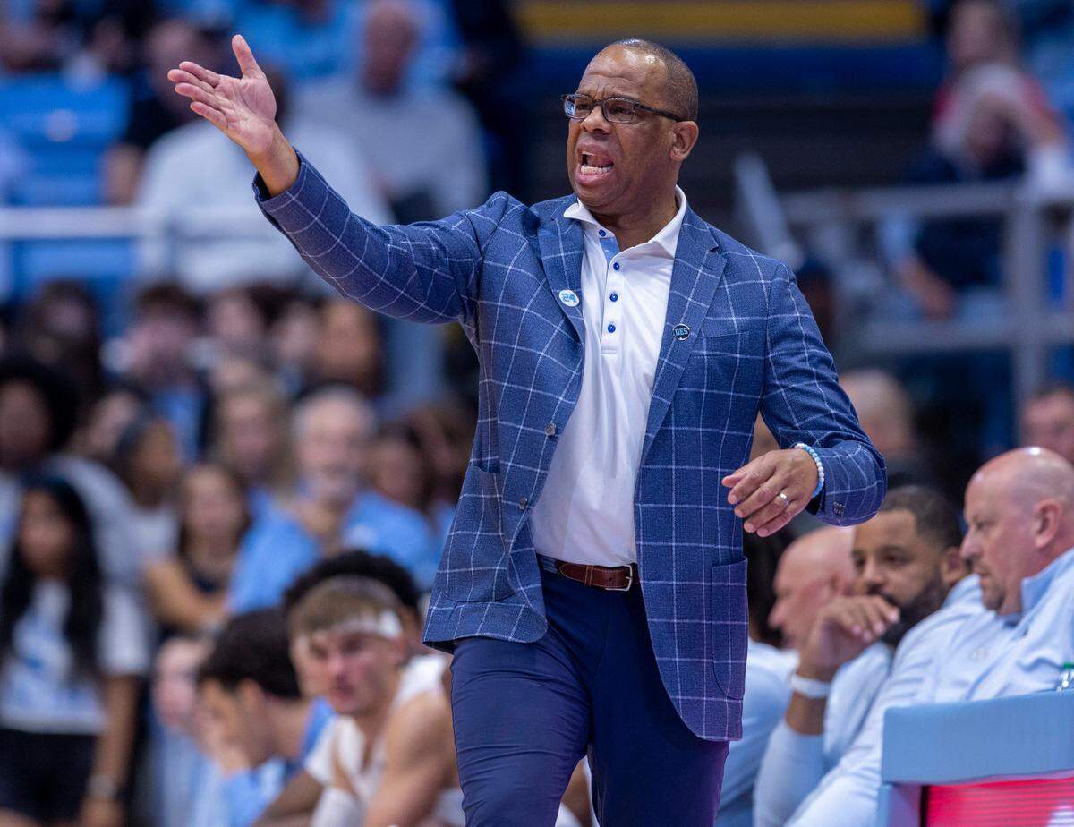 North Carolina coach Hubert Davis directs his team on offense in the first half against Lehigh on Sunday, November 12, 2023 at the Smith Center in Chapel Hill, N.C.
