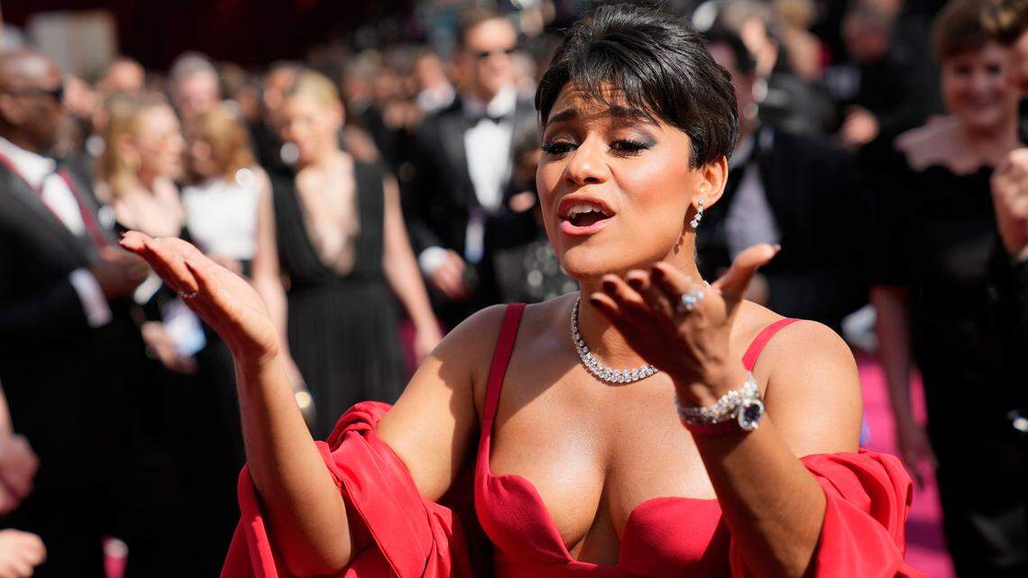 How to watch Sunday’s Oscar ceremony, pre-shows and Red Carpet arrivals