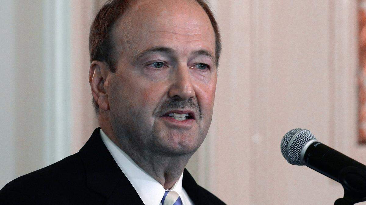 SBI Director Robert Schurmeier announced June 29, 2023, that he will not step down from his role when his eight-year term expires on June 30.