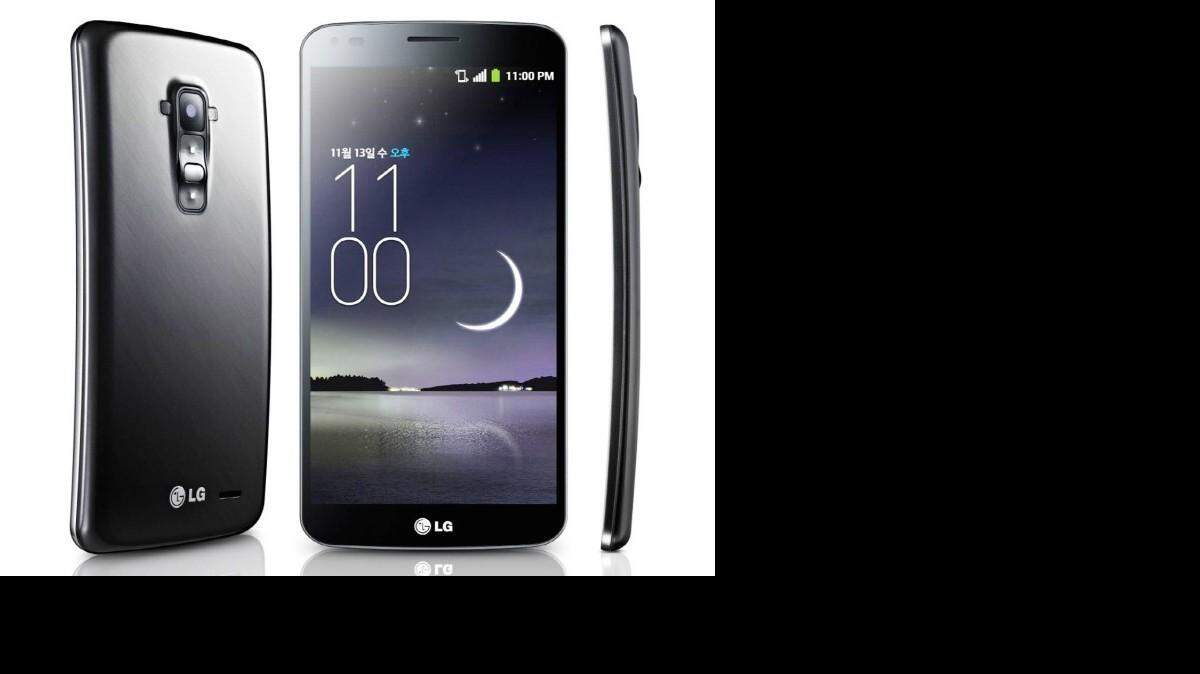Few devices turn heads like the 6-inch LG G Flex. Attractive, arguably fashionable, the G Flex is endowed with a curved flexible screen, some self-healing ability and a touch of interface magic.