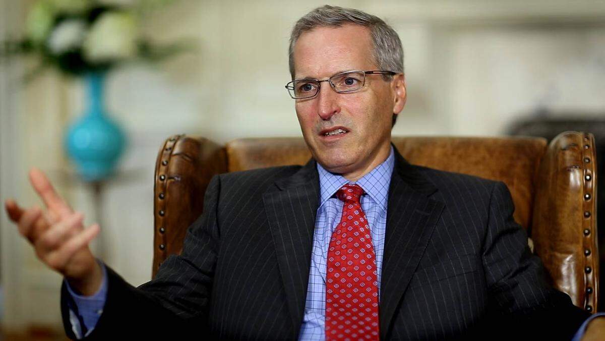Vidant Health CEO Michael Waldrum has signed a five-year contract extension with the health care provider to remain CEO.
