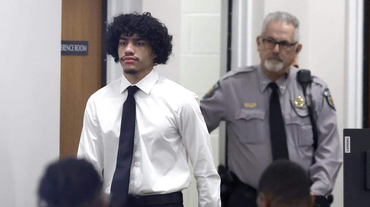 Orange County jury reaches partial decision in trial of man accused in teens’ deaths