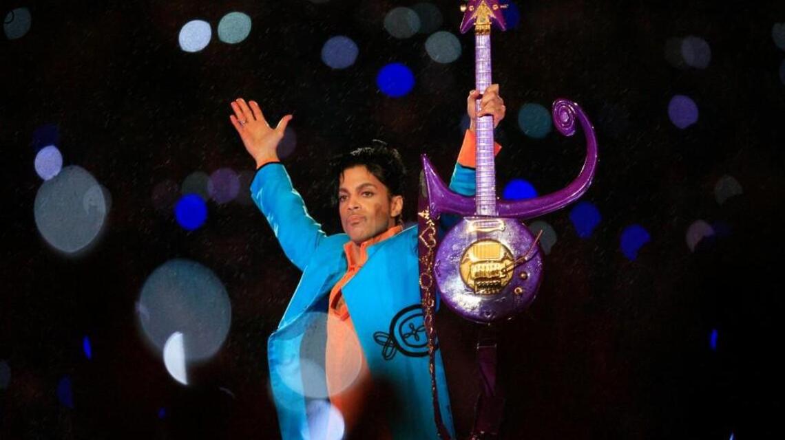 Dig if you will this unique tribute to Prince