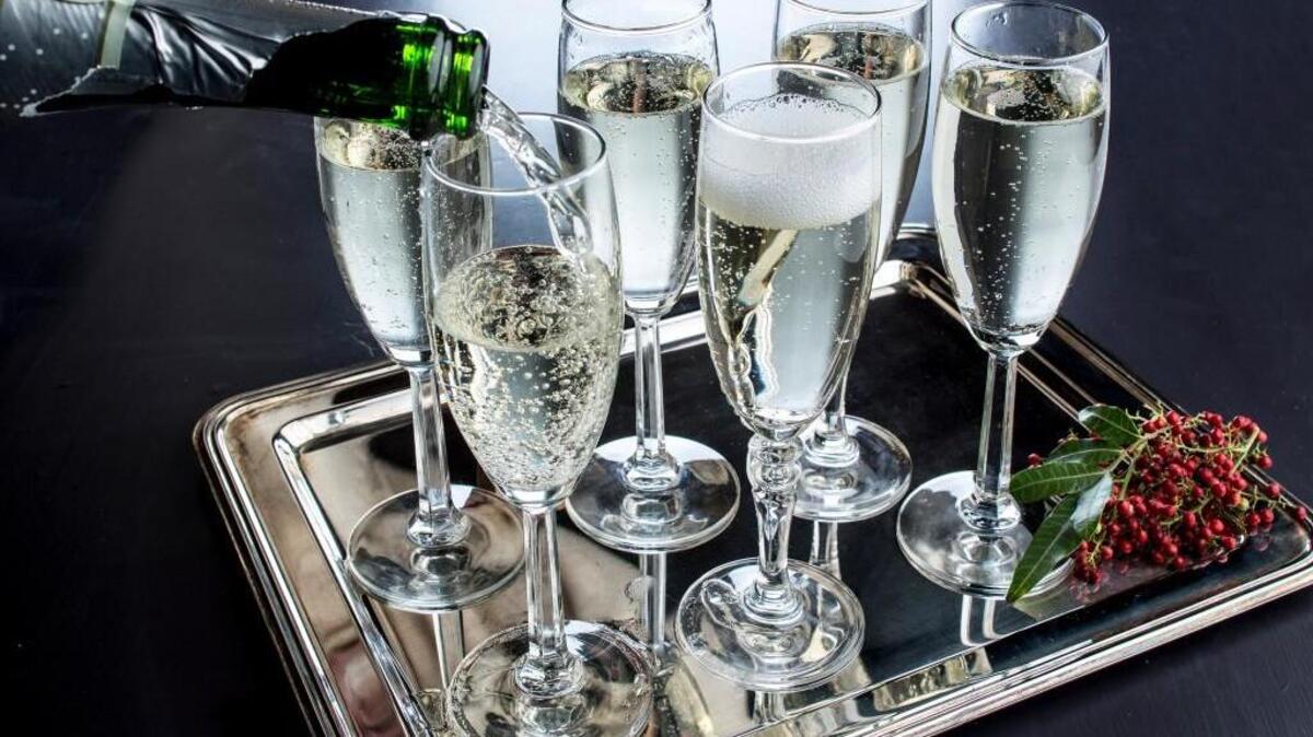 Research showed that drinking Champagne allegedly reduces memory loss, or so said the Internet earlier this year.