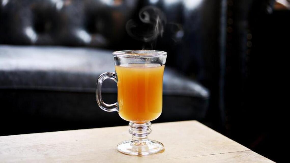 In our (mostly) mild winters, these 5 cocktails are perfect for drinking outside