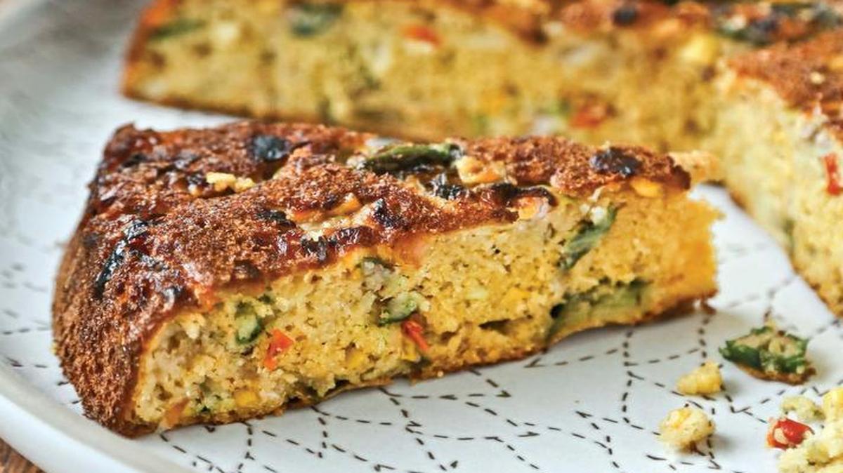 
Vegetable Corn Bread uses a mixture of vegetables to add a lot of flavor and whole-grain cornmeal for flavor.
