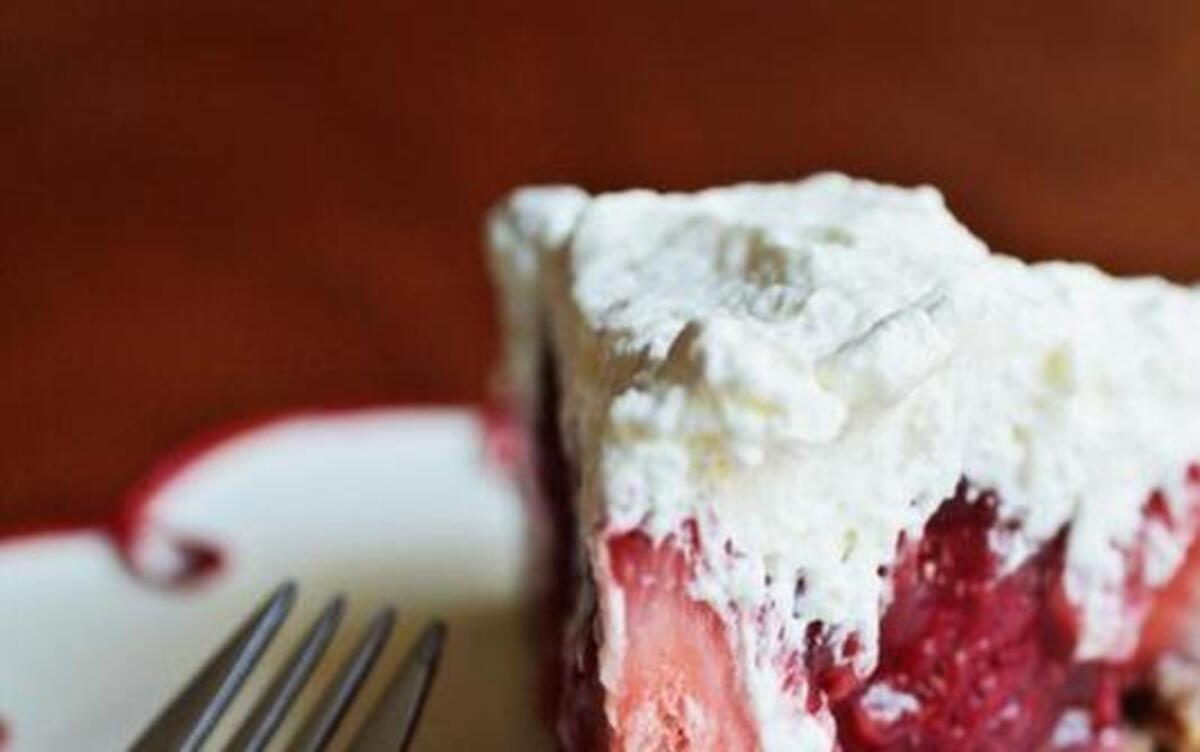 
It’s strawberry season and you can’t go wrong with this pie recipe on The Recipe: nando.com/therecipe. 

