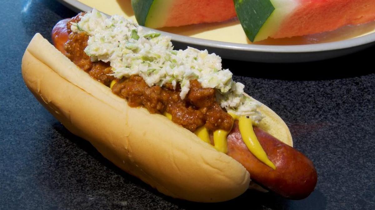 Dress your dog with yellow mustard, ketchup and chili. For Fred Thompson, adding slaw is a must. Recipes on 6C.