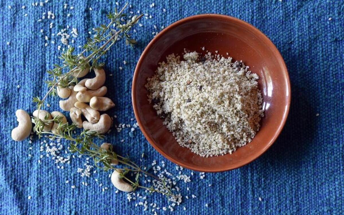 Dukka, a blend of raw nuts, sesame seeds and thyme, has a light, fluffy texture and a nutty flavor.