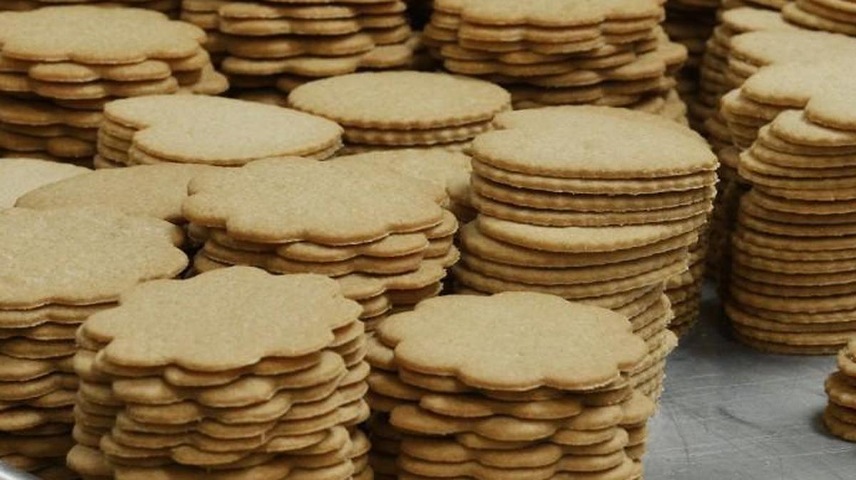 As a child, she tried to make Moravian sugar cookies at home. That didn’t go so well.