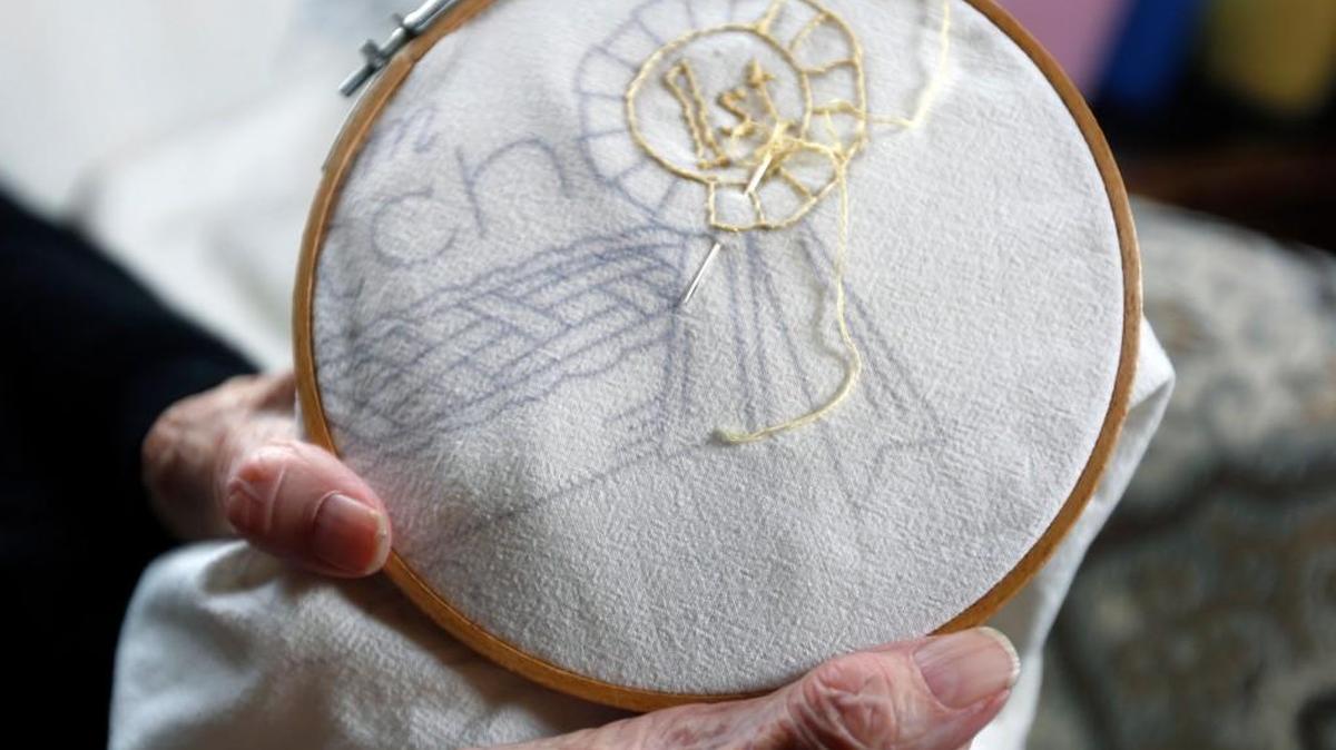 Many local shops offer introductory sewing classes, either machine sewing or hand sewing or a combination of both.