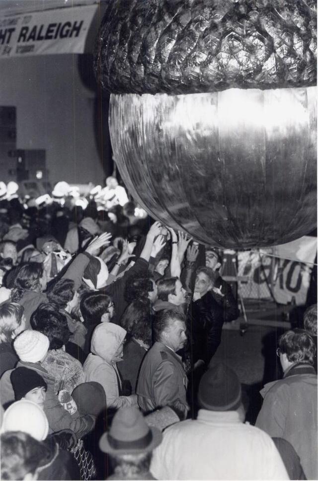 First Night Raleigh 2024-25: Schedule, tickets, acorn drop | Raleigh ...