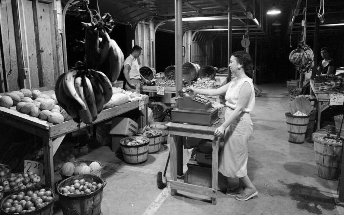 Past Times: New, modern farmers market replaced Raleigh relic