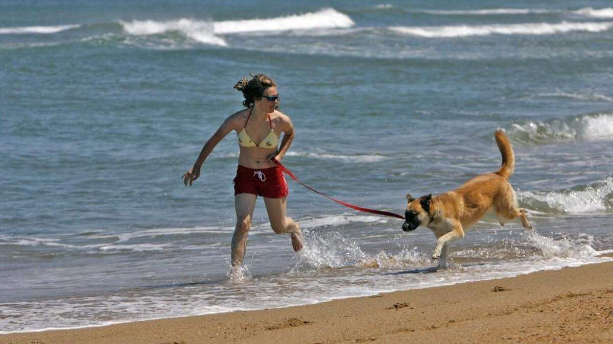 The Outer Banks in North Carolina, shown in this file photo, rank among the nation’s best places to visit for the warmer months.