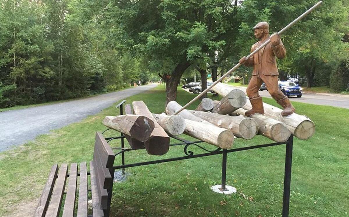 Cyclists, skiers and hikers along the P’tit Train du Nord in the Laurentians pass through forests and meadows, but they also see public art sprinkled throughout, such as this sculpture by Quebecois artist Mathieu Patoine, in the town of Val-David.