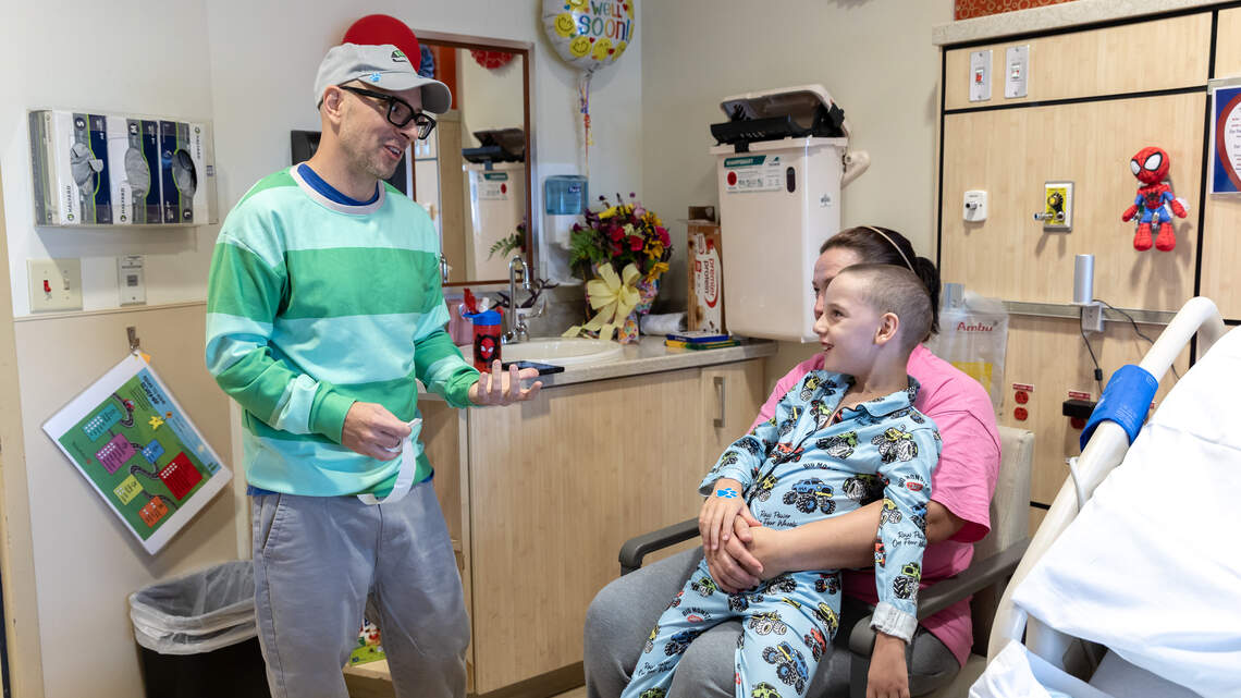 Steve from ‘Blue’s Clues’ visited an NC hospital, delighting kids — and parents