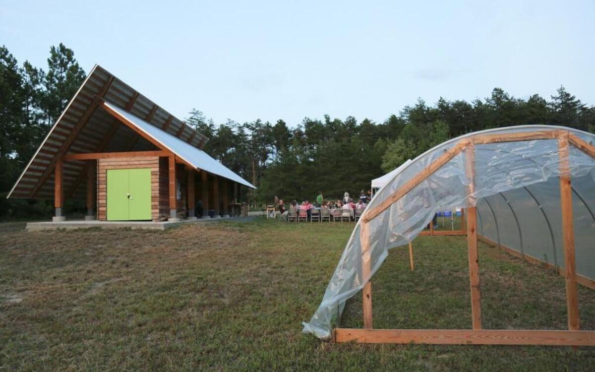 Students from N.C. State University’s College of Design designed a barn for the farm that provides storage and a place for residents to prepare harvests for market.