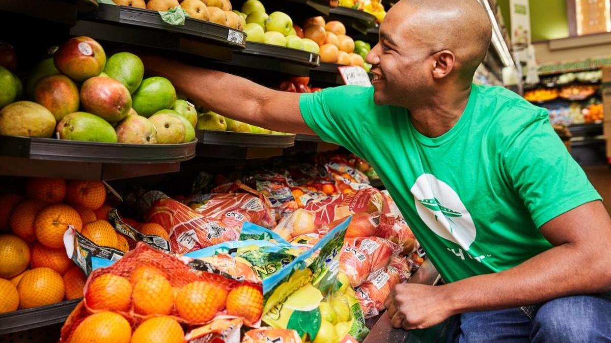 Shipt buyers fulfill orders of groceries and then deliver them to shoppers at home.