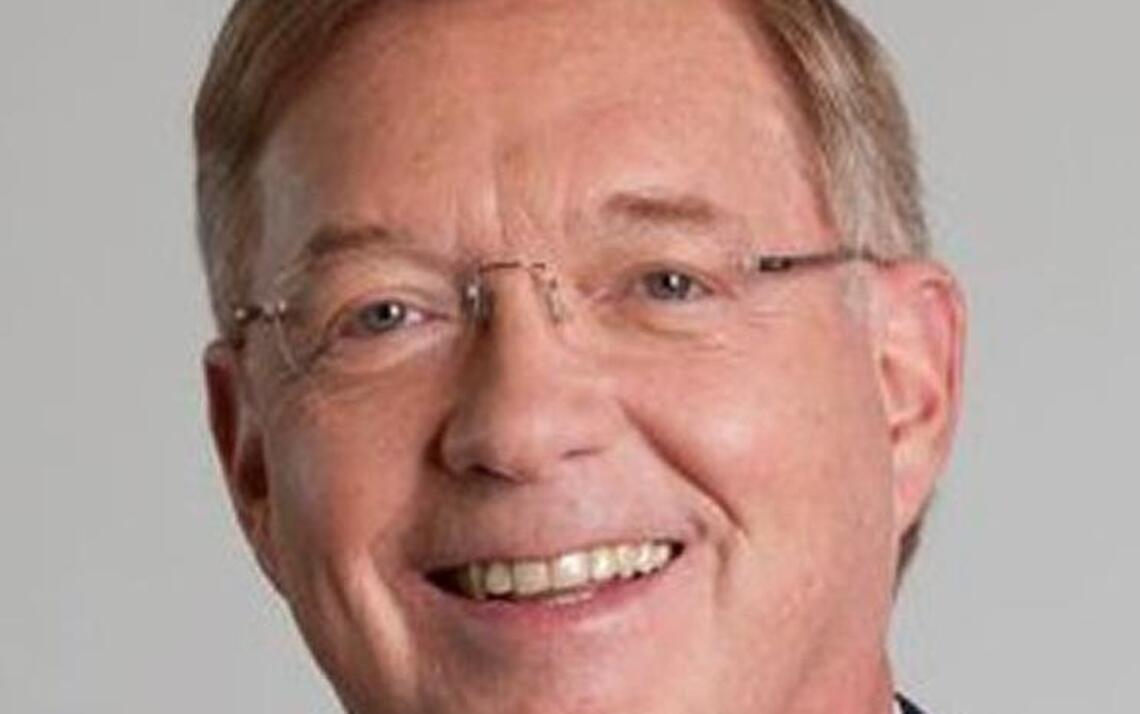 How can insurance execs survive if we keep cutting their bonuses? – Saunders
