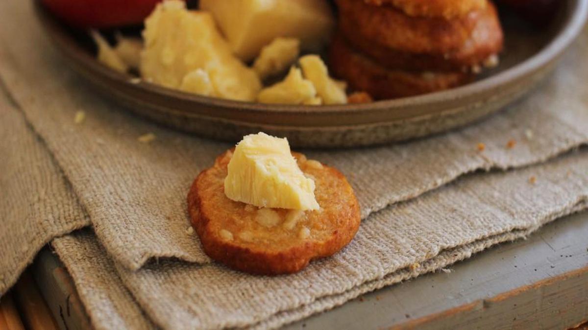 Cheese crackers.