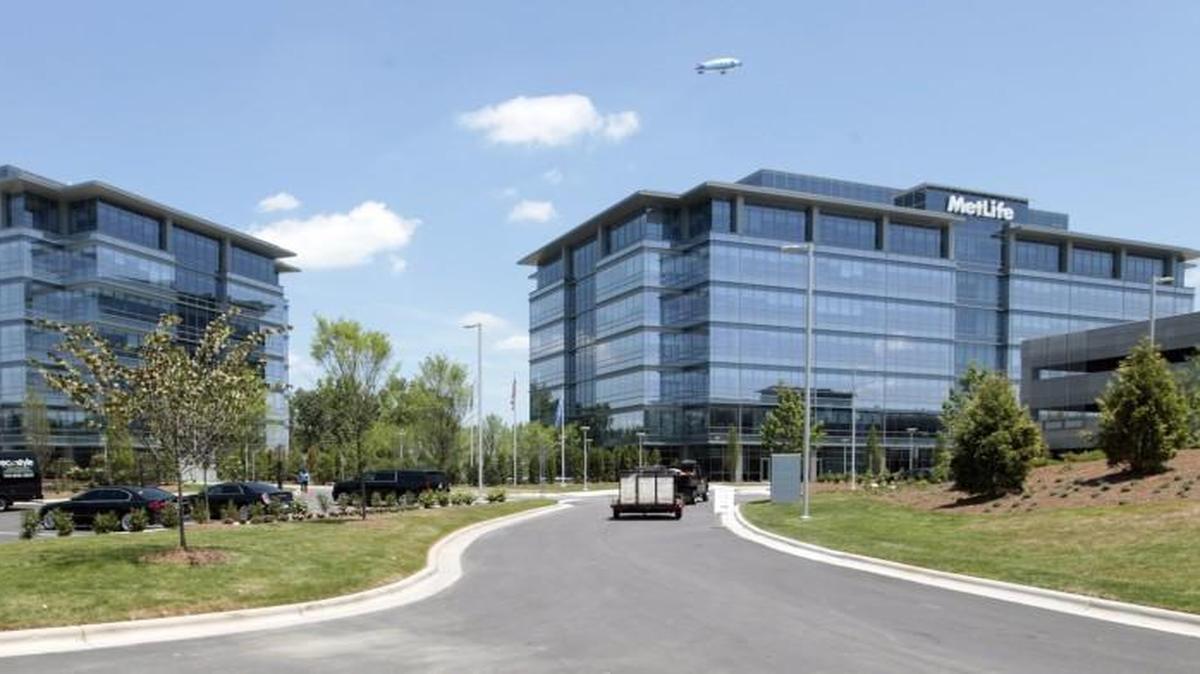 Apple has filed papers to open its new office on the MetLife campus in Cary, North Carolina on Weston Parkway before it builds its new Research Triangle Park campus.