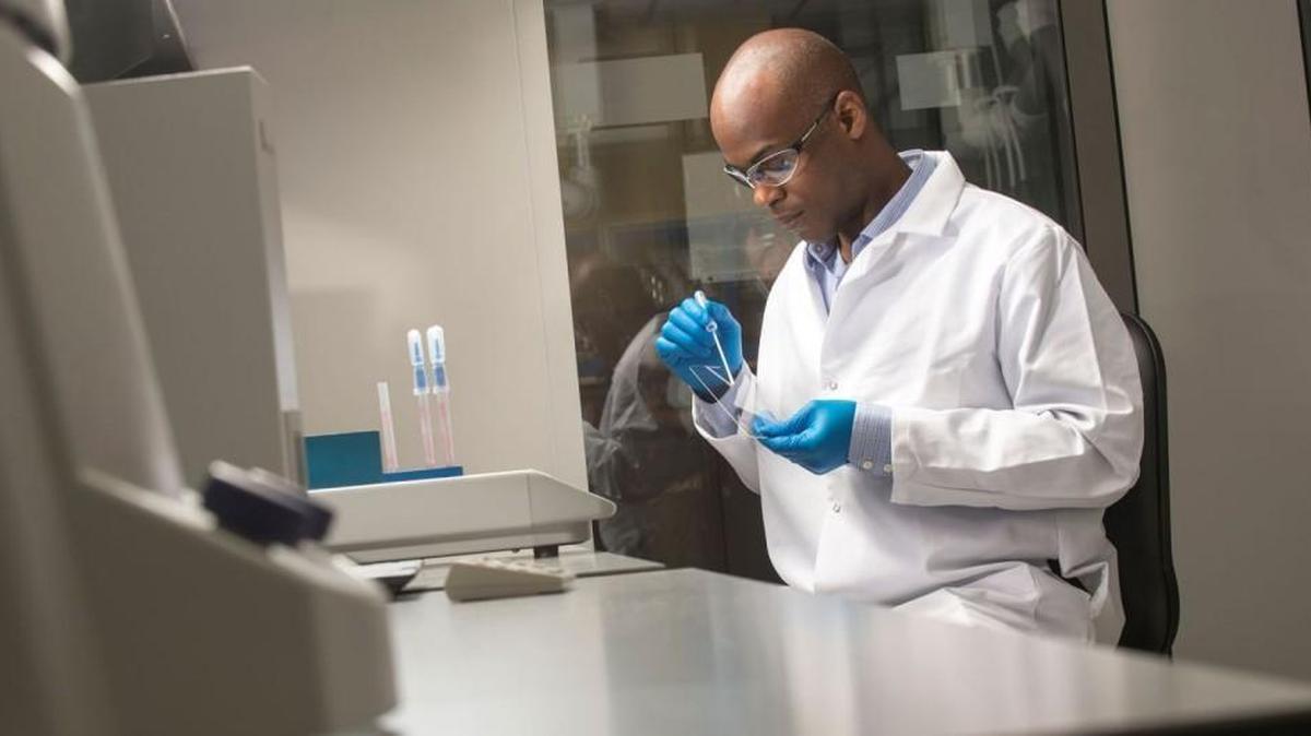 Corning Inc. manufactures material uses glass science and optical physics to produce material used in biochemistry and biology.
