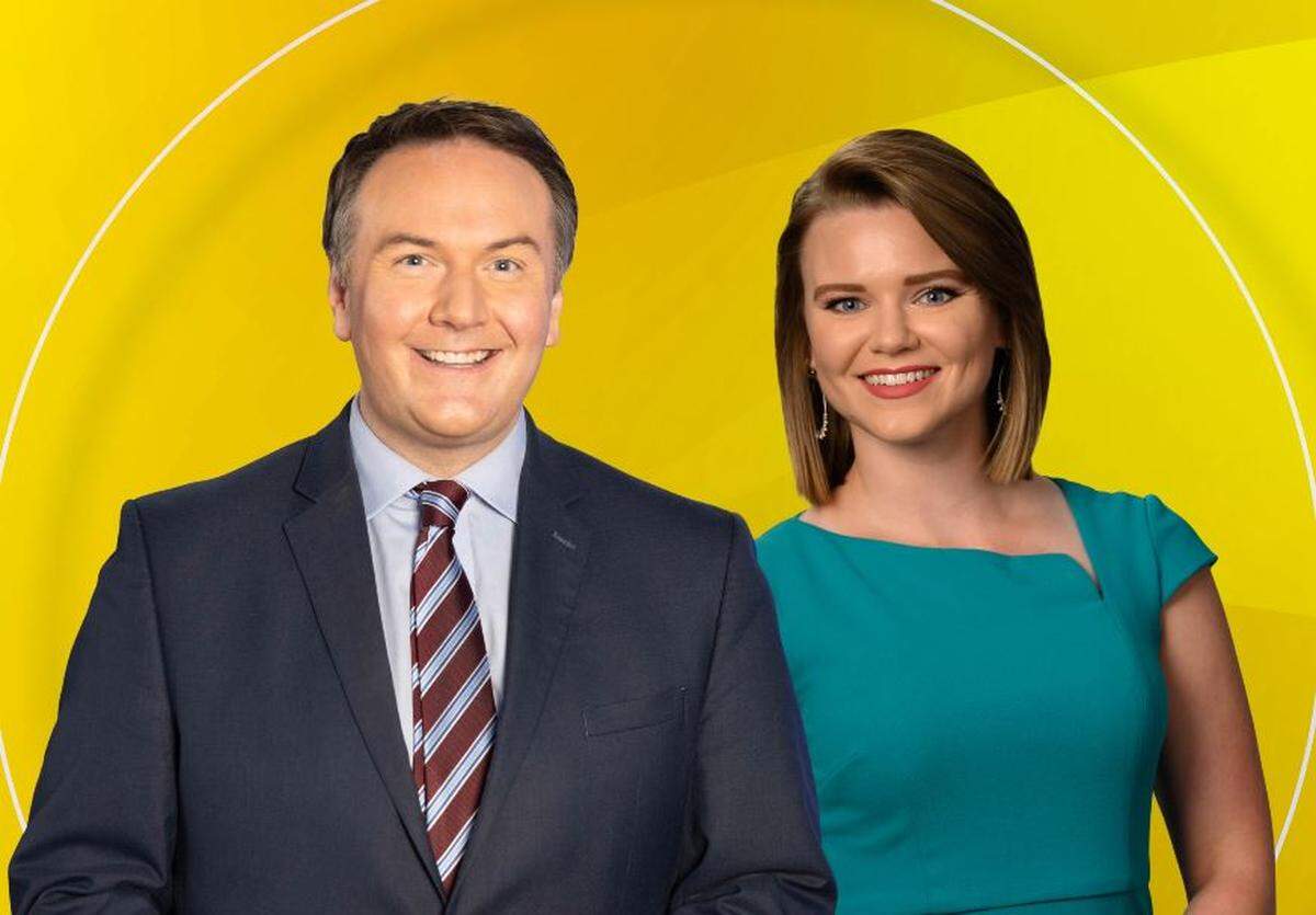 Morning anchor Bill Young and meteorologist Rachel Duensing of CBS 17.