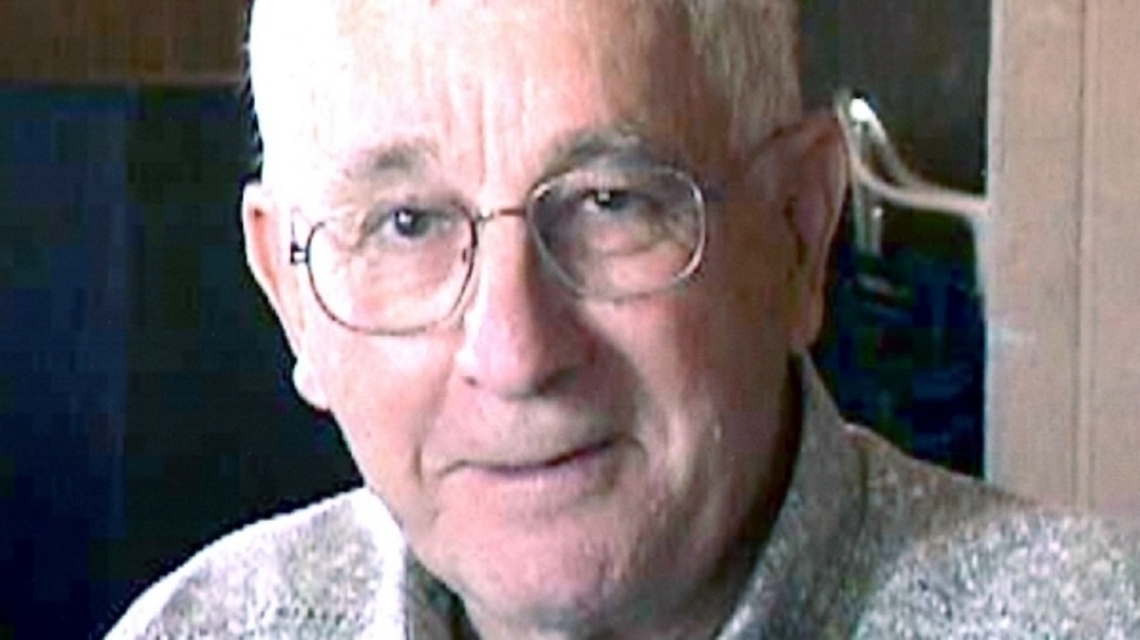 Warren E. Schmidt