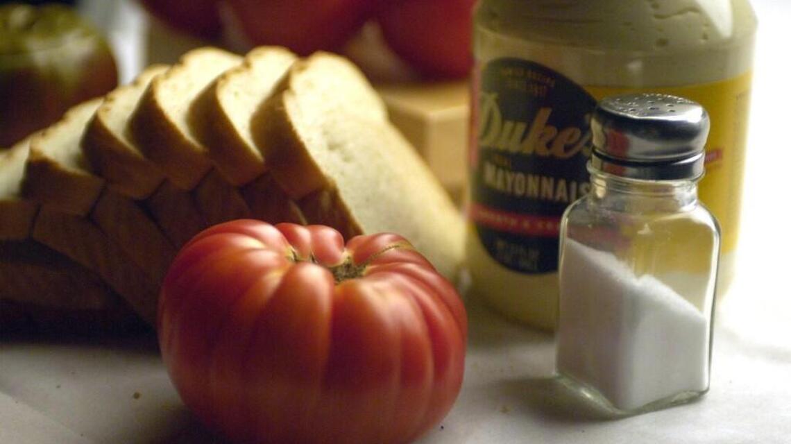Durham pastor finds the divine in a tomato sandwich