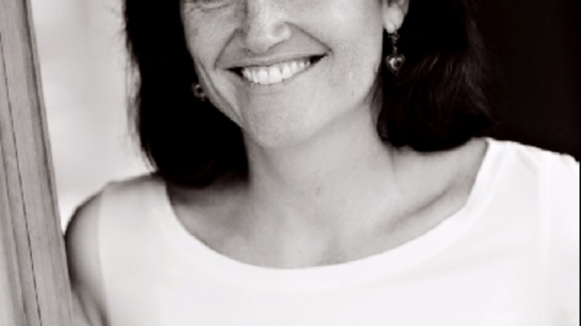 Beth Carlton