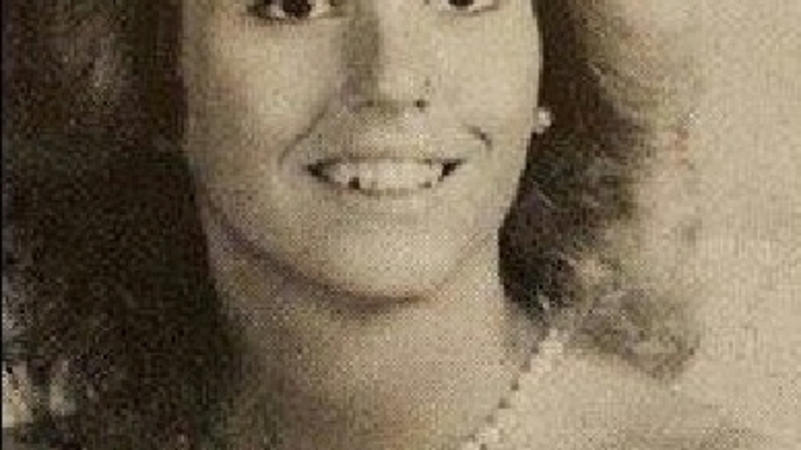 Angela Jolly