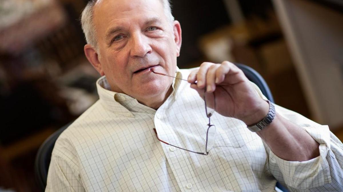Charles Murray, author of "Coming Apart," at his home of two decades in Burkittsville, Md., on Feb. 1, 2012. The book by Murray depicts members of white elites as hypocrites living in a bubble, and the white working class as succumbing to moral decay. (Brendan Smialowski/The New York Times)