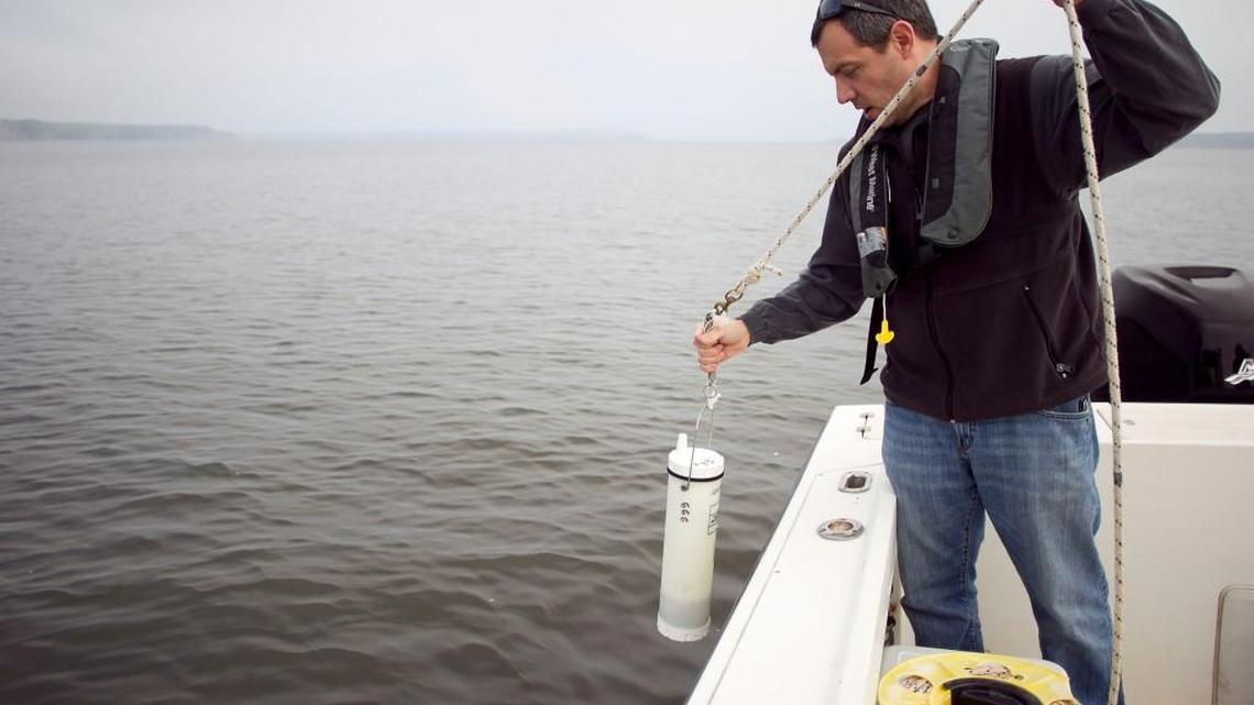Cary and Apex are buying a $4.1 million aeration system to address Jordan Lake’s inconsistent water quality. They will use the ResMix system, manufactured by the Australian firm WEARS. The system will circulate water near the intake, just north of where U.S. 64 crosses Jordan Lake, disrupting water stratification that occurs in the summer. In this 2014 photo, Jason Green, environmental program supervisor with N.C. Department of Environment and Natural Resources (now Department of Environmental Quality) takes a water sample from Jordan Lake.