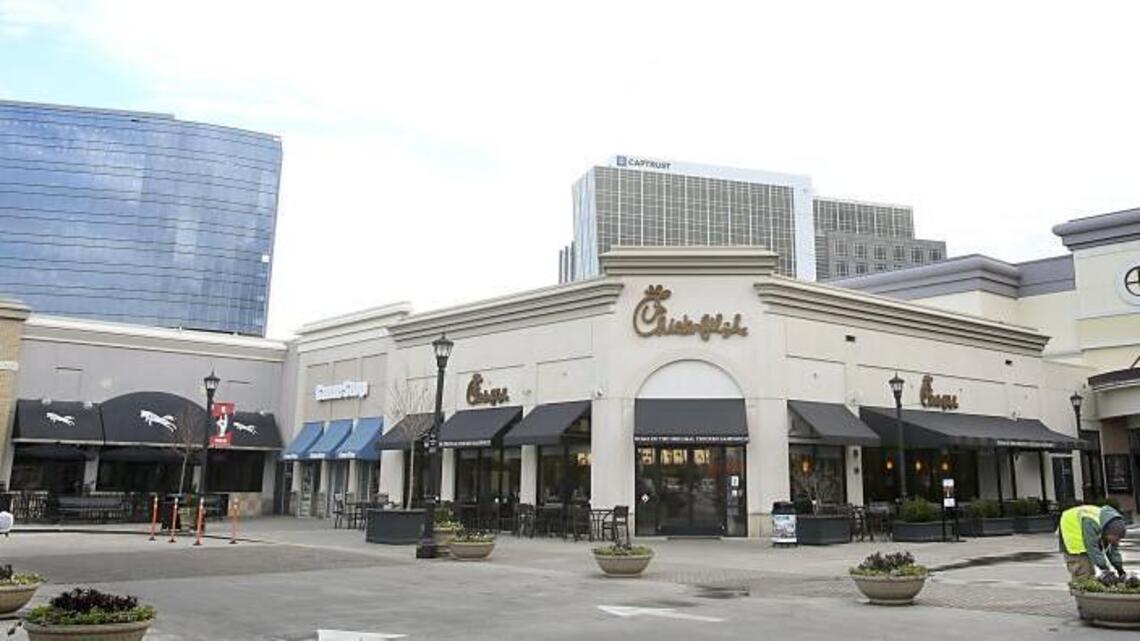 A fast-food chain closed its North Hills location for renovations