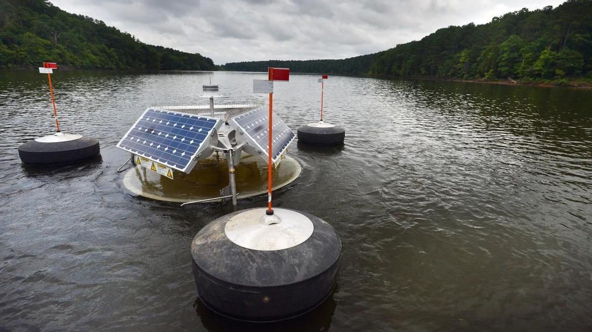 One of the 36 SolarBee units deployed on Jordan Lake.