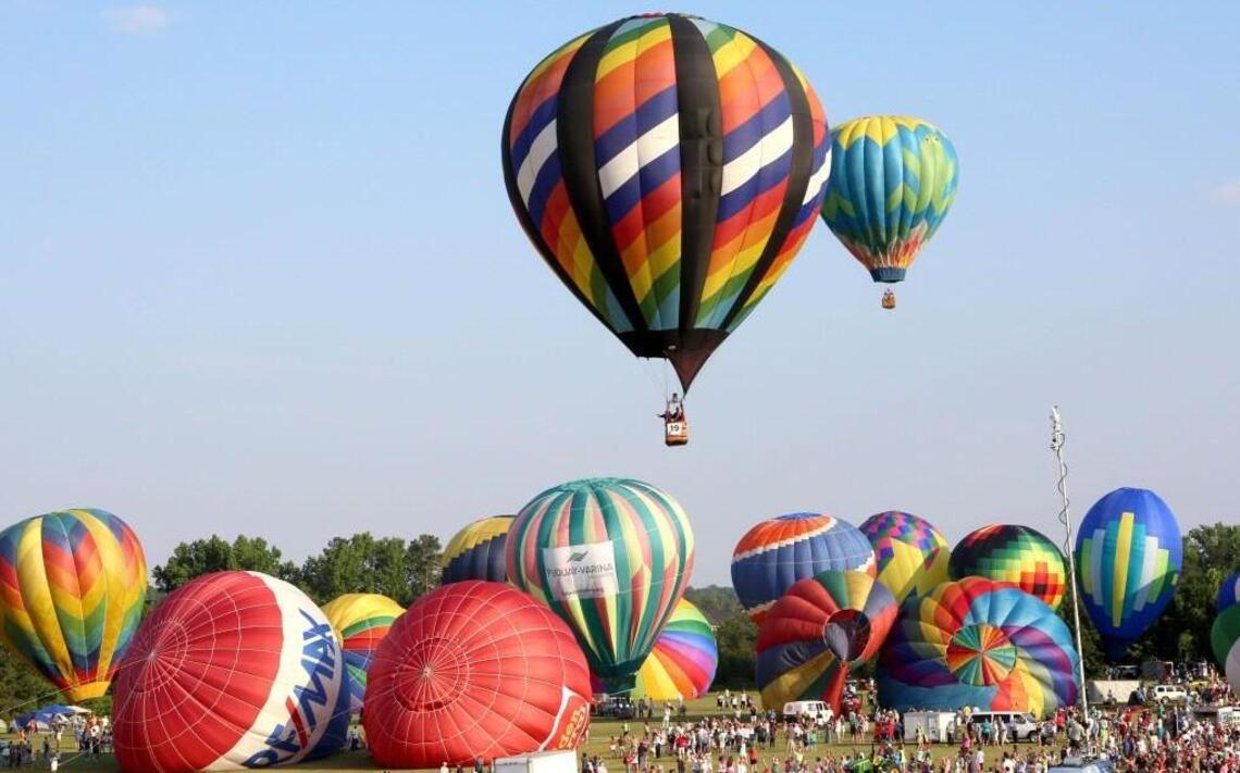 Weather outlook for WRAL Freedom Balloon Festival includes mix of sunshine and showers