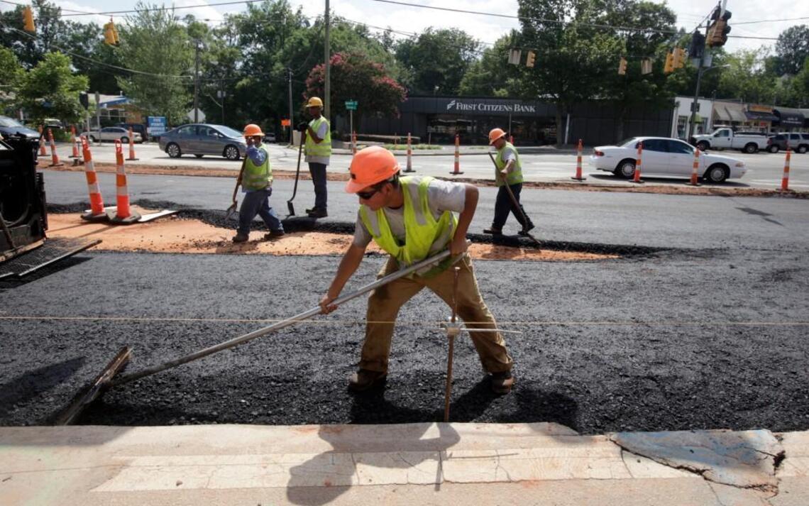 Raleigh will close stretch of Glenwood Avenue this weekend for pipe repairs