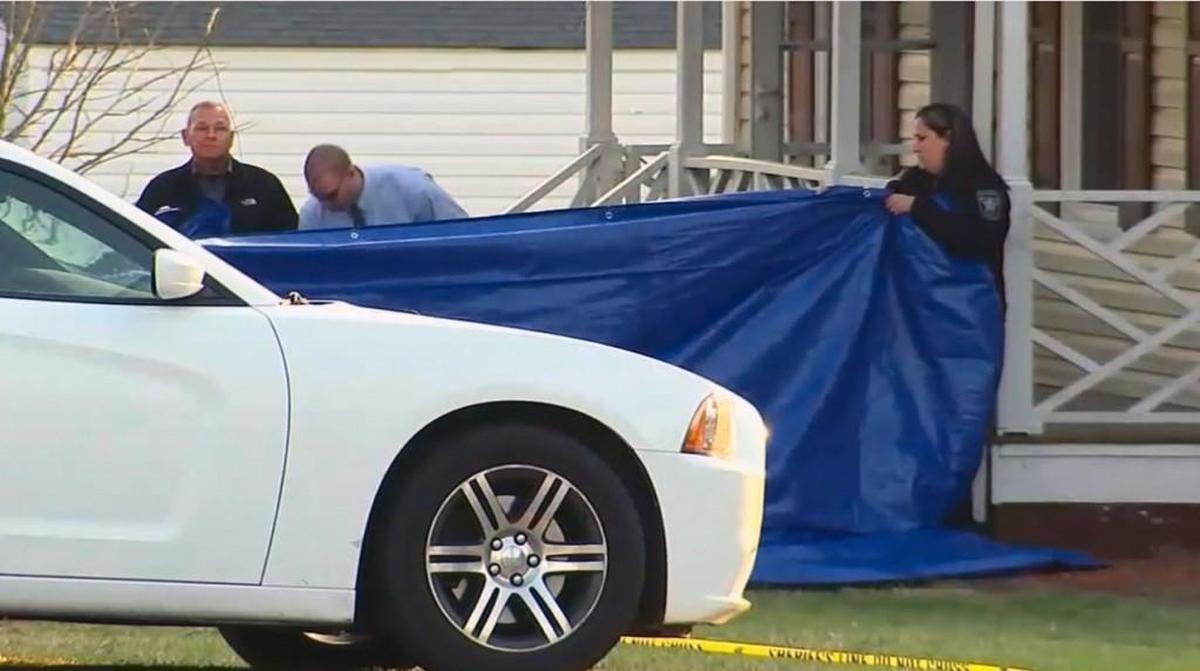 Investigators at the scene in Franklin County where officials have charged a teen with murder after his mother was decapitated Monday, March 6, 2017. The body was found at a home on Morgan Drive, just south of U.S. Highway 64 east of Zebulon. Franklin County Sheriff’s Office Chief of Staff Terry Wright said 18-year-old Oliver Mauricio Funes Machada called 911 himself around 12:45 p.m. Monday and was still on the scene when deputies arrived.