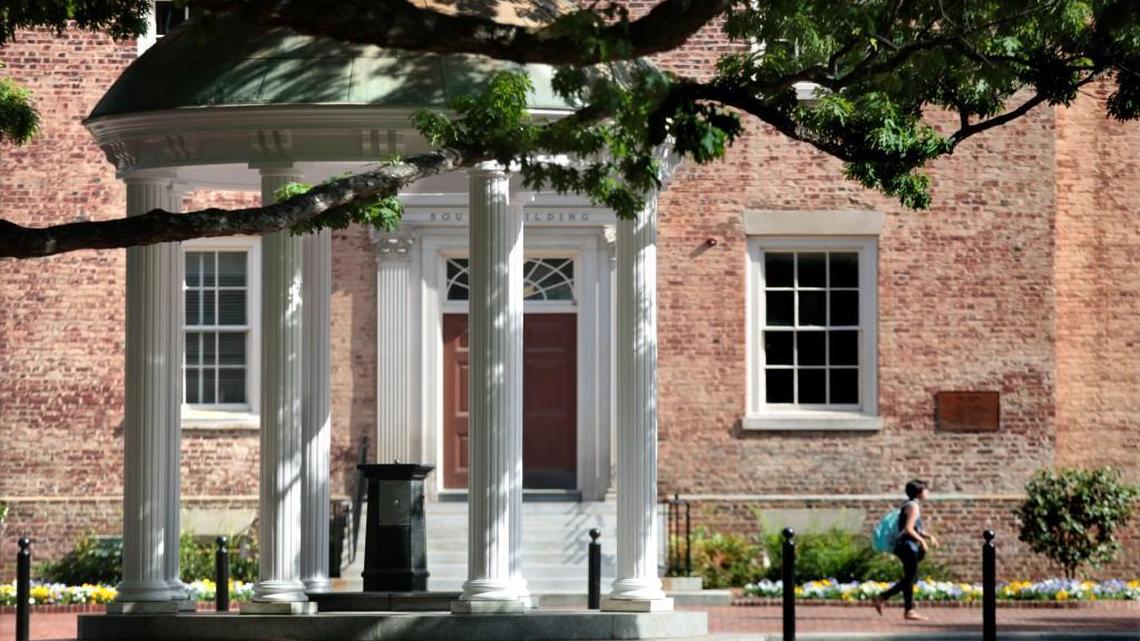 The Old Well on the campus of UNC-Chapel Hill.